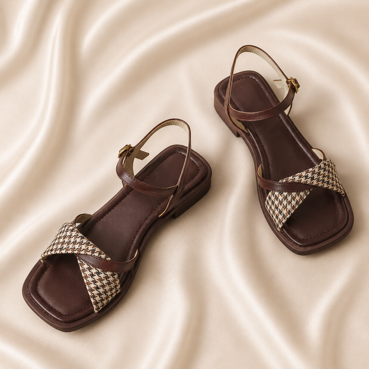Jolie Sandals